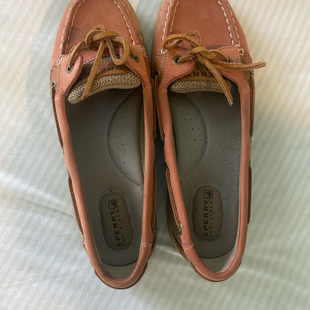 Sperry Pink and Tan Topsiders